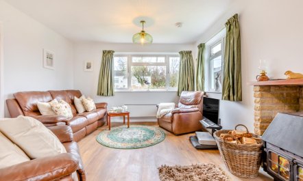 2 Bed in Nr Bideford 2