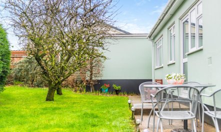 2 Bed in Nr Bideford 1