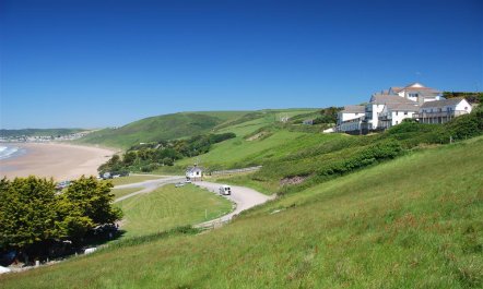 2 Bed in Clifton Court 9