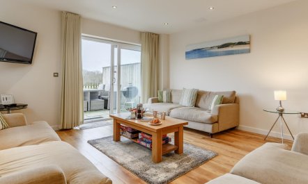 4 Bed in St Columb 5