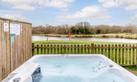 4 Bed in St Columb 1