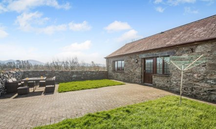 3 Bed in Llanfairpwll 3