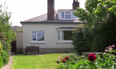 2 Bed in Penmaenmawr