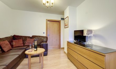 2 Bed in Cardiff 7