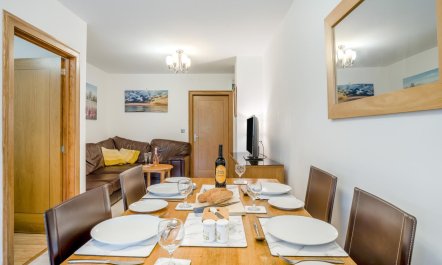 2 Bed in Cardiff 8