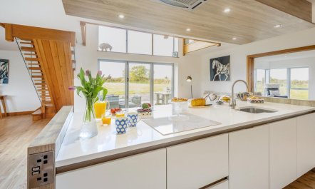 4 Bed in Cemaes Bay 9