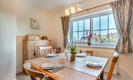 2 Bed in Whitby