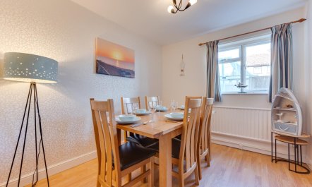 4 Bed in Southwold 2