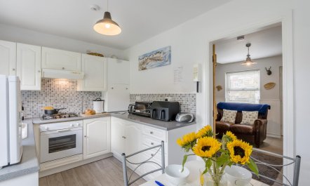 2 Bed in Whitby 6