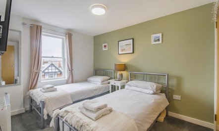 2 Bed in Scarborough 7