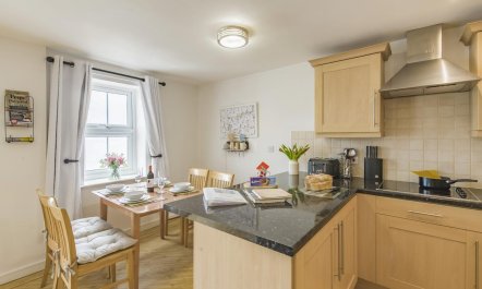 2 Bed in Scarborough 1