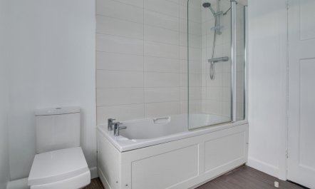 2 Bed in Woodbridge 4