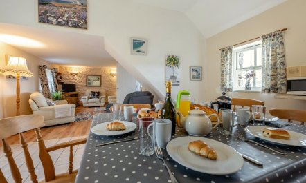 3 Bed in St Davids 7