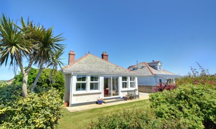 3 Bed in Padstow 1