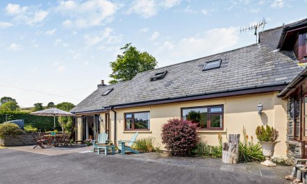 2 Bed in Aberystwyth 2