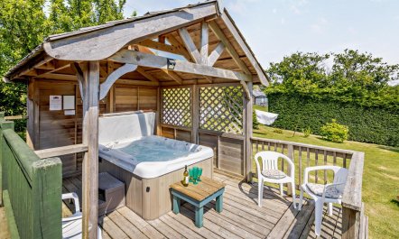 2 Bed in Aberystwyth