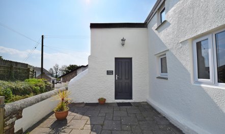 2 Bed in Bude