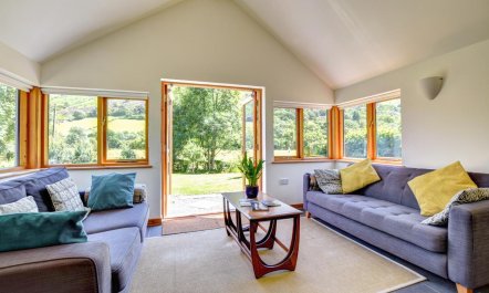 3 Bed in Dinas Mawddwy 2