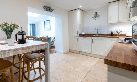 3 Bed in Appledore 6