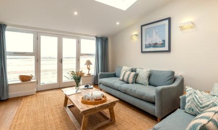 3 Bed in Appledore 2