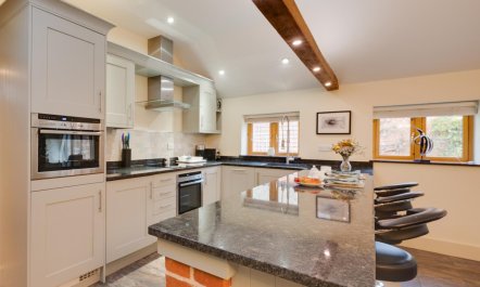 1 Bed in Woodbridge 8