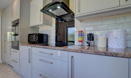 3 Bed in Combe Martin 8