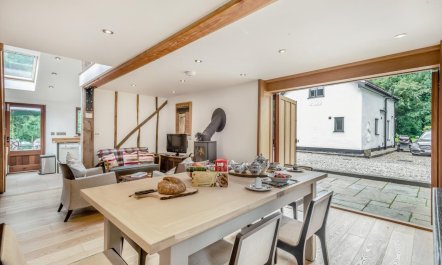 3 Bed in Ketteringham 8