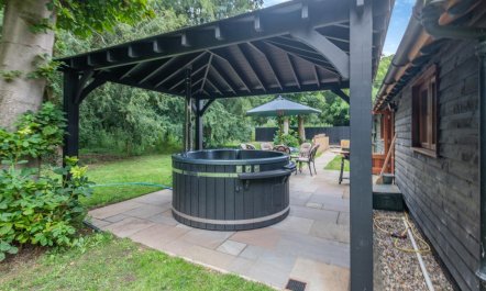 3 Bed in Ketteringham 1
