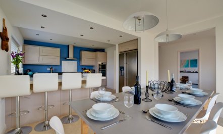 6 Bed in Constantine Bay 3