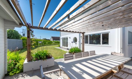 6 Bed in Constantine Bay 4