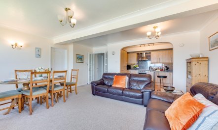 3 Bed in Putsborough 6