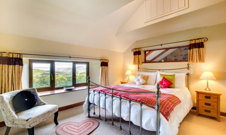 3 Bed in Machynlleth 4