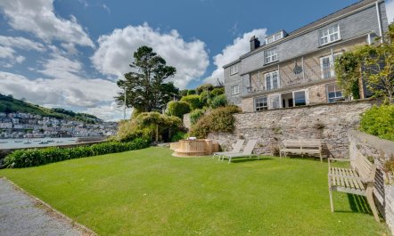 6 Bed in Kingswear 1