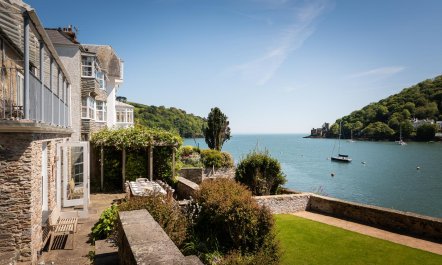 6 Bed in Kingswear 7