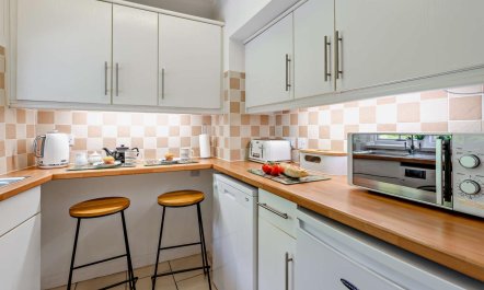 2 Bed in Ilfracombe 8