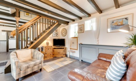 2 Bed in Penzance 4