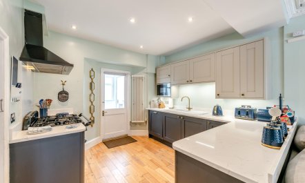 3 Bed in Braunton 2