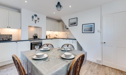 2 Bed in Deal 5