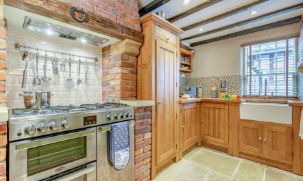 2 Bed in Whitby 7