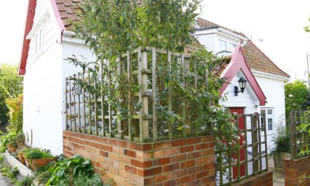 2 Bed in Sweffling 8