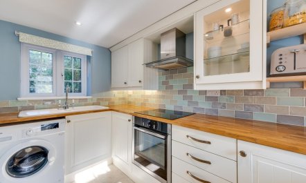 2 Bed in Sweffling 3