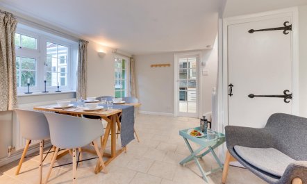 2 Bed in Sweffling 2