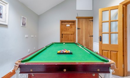 5 Bed in Devils Bridge 9