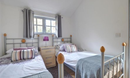1 Bed in Cranbrook 4