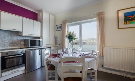 2 Bed in Swanage 9