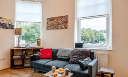 2 Bed in Richmond 6