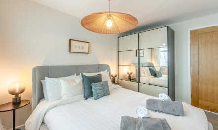 2 Bed in Dartmouth 2