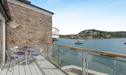 2 Bed in Dartmouth
