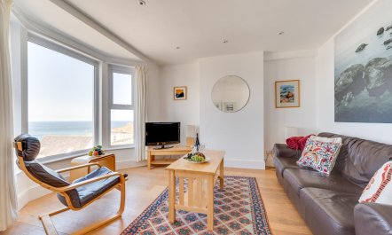 4 Bed in St Ives 3