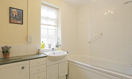 1 Bed in Woodbridge 8